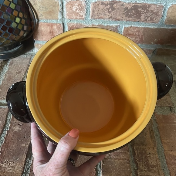 Bobby Flay Plancha Brown Earthenware Bean Pot Casserole w/ Lid - Picture 5 of 6